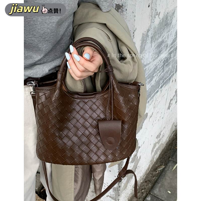 新款复古小众通勤手提包女式包包