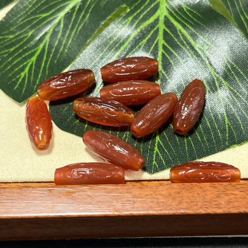 约8*20mm红玛瑙回纹橄榄珠天珠款配珠散珠半成品手工串珠饰品