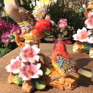 方亚比翼双飞红头山雀鸟陶瓷摆件礼品家饰品动玄关电视柜结婚饰品