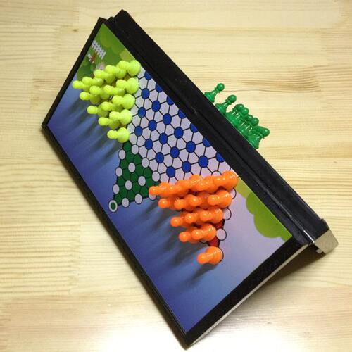 磁性跳棋儿童学生专用益智磁性跳跳棋小号折叠盒装塑料彩色跳跳棋