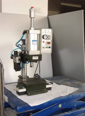 床300kg气压机气压动IEC气动冲床空压动压床尺寸170170