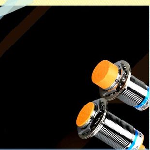 10D1 15D1 D2两线直流常开DC12V24V36V传感 接近开关LJ30M 电感式