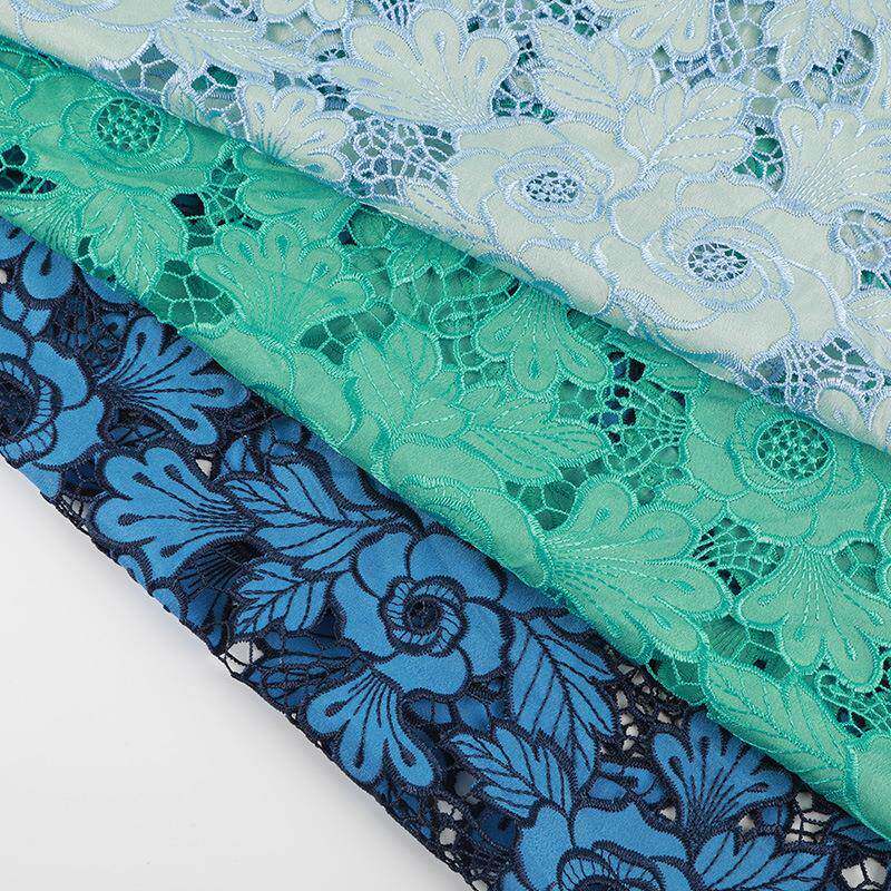刺绣面花料重工牡丹花型精致多色绣面料激光镂空绣服饰M6686婚纱