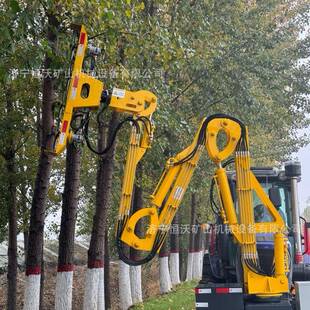 高速公路灌木修剪车马路边坡杂草修剪圆形刀头车载式绿篱修剪机