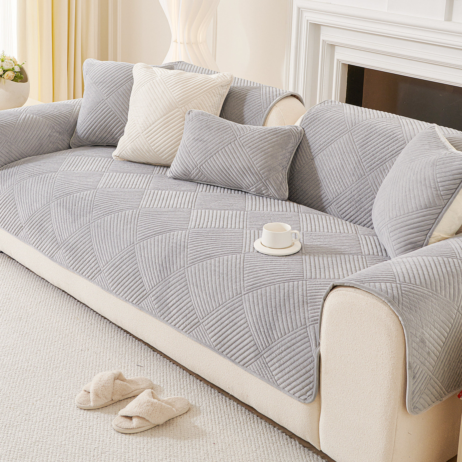 轻奢高级感真皮沙发垫秋冬加厚毛绒直排防滑沙发坐垫冬季2024新款