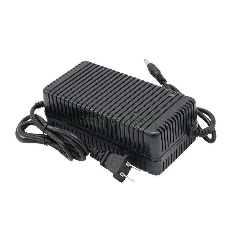 24V10A电源适配器转直流5