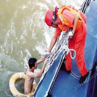 船用逃生网.船用悬梯网.船用安全网.船用货舱盖网.船用攀爬网每平