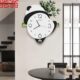 U3Q熊猫创意时钟客厅挂墙家用钟表静音餐厅摇摆挂钟简约电视背景