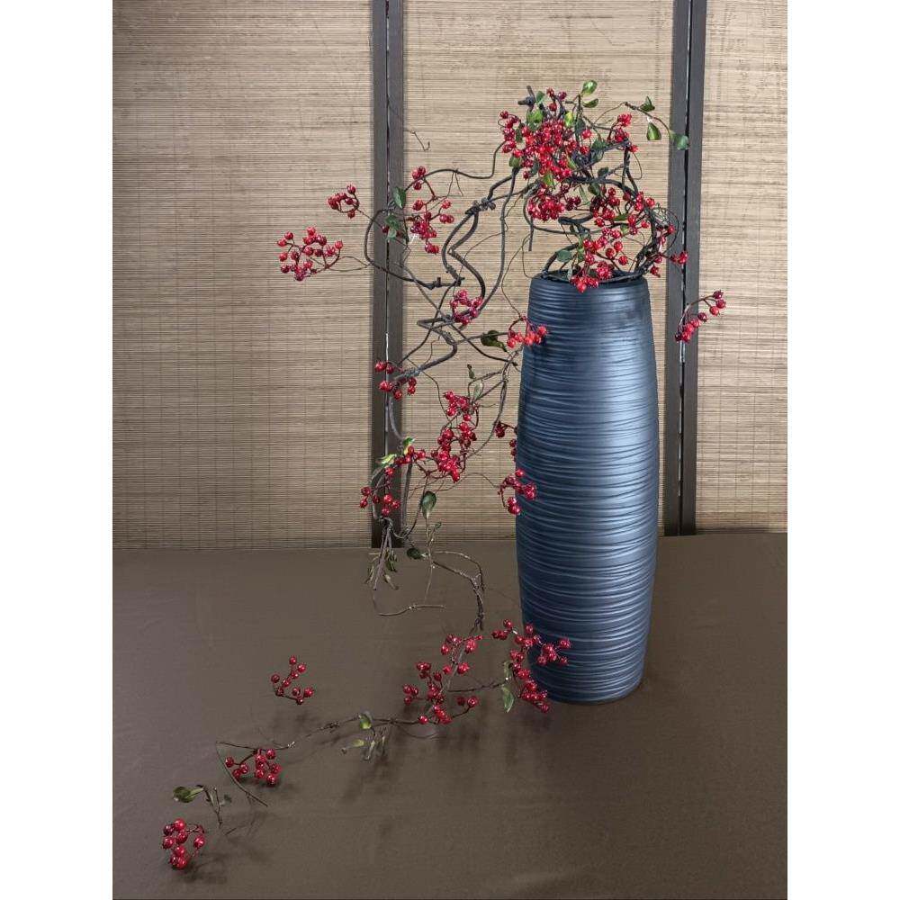 山归来品红果藤蔓挂壁挂工瓶高家居程花艺厂家直供花档材仿真饰藤