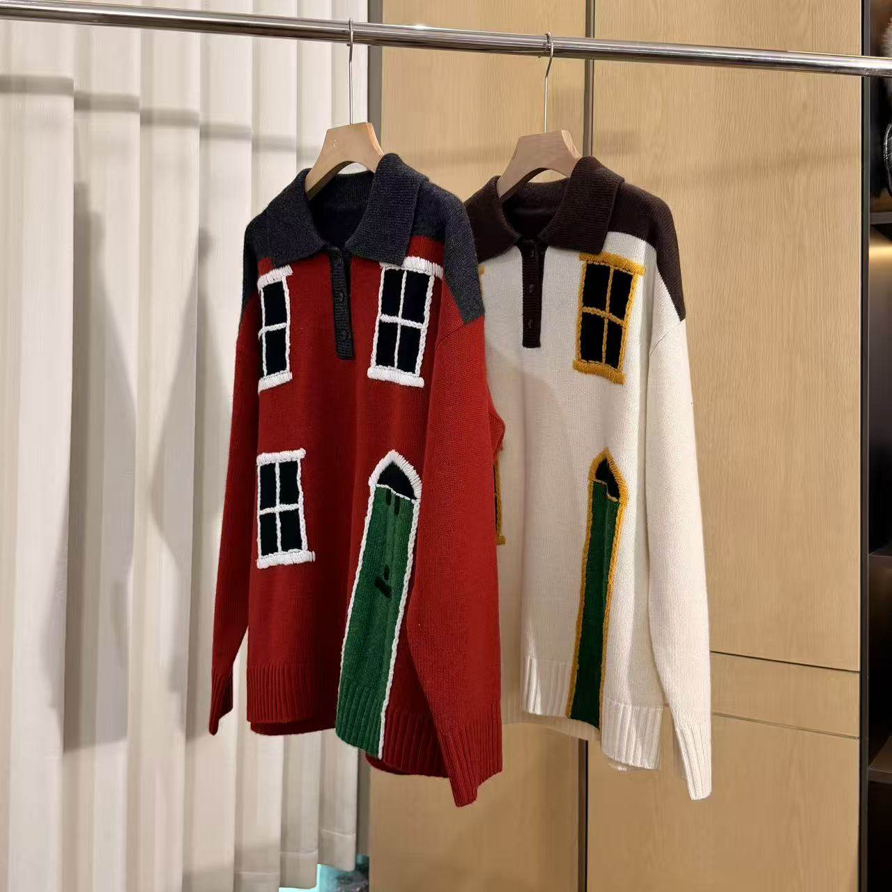 【妍妍粉丝专享】两色童趣撞色毛衫ONSM245115740