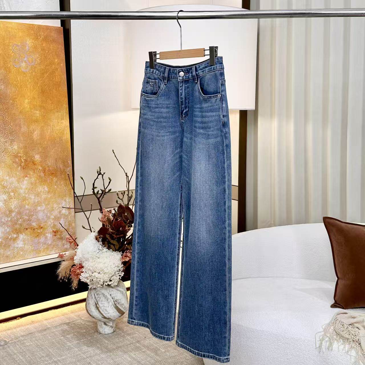 【妍妍】赛赛 两色直筒弹力牛仔裤 ONKN02636048