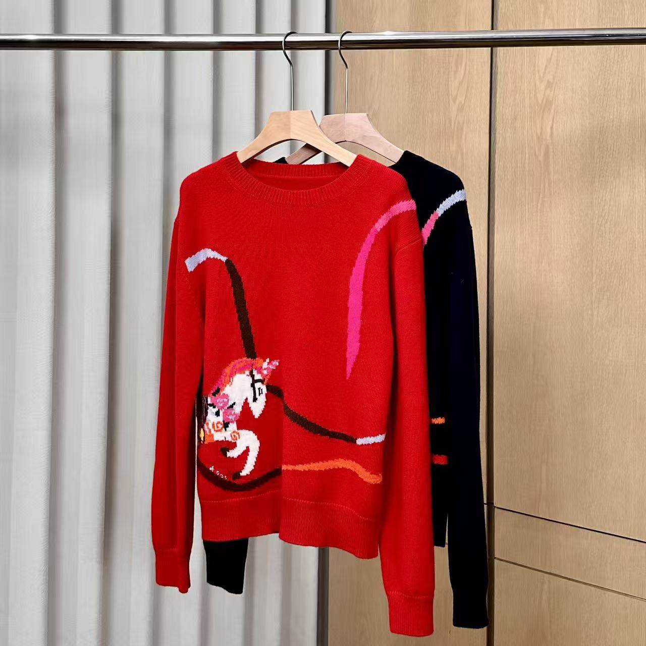 【妍妍粉丝专享】25新款小马卡通圆领长袖百搭上衣ONSM245125846