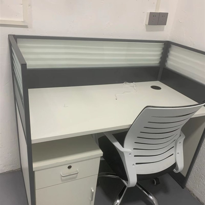 职员屏风办公桌电销话务员卡位办公室桌椅组合销S售工位员工小卡