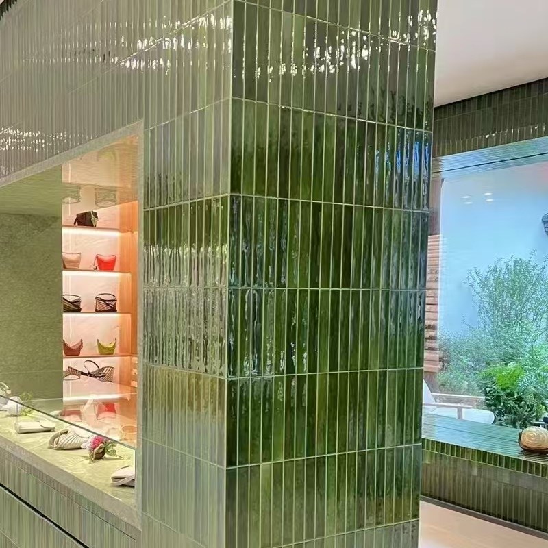 北欧窑变a长条马赛克背景墙砖网红店铺卫生间复古渐变墨绿色瓷砖