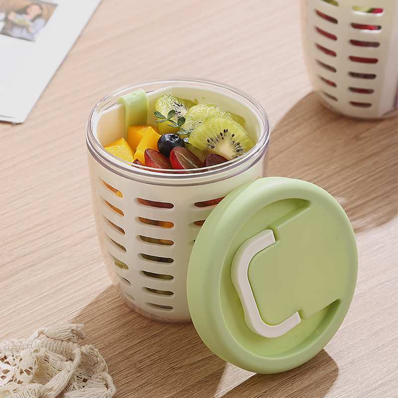 装水果饭的盒子外出携带食品级小便当盒便携式儿童学生保鲜杯可用