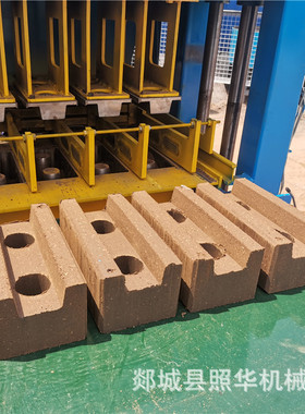 可以更换模具的 QT4-10 自动液压系统粘土泥土连锁砖压砖机器