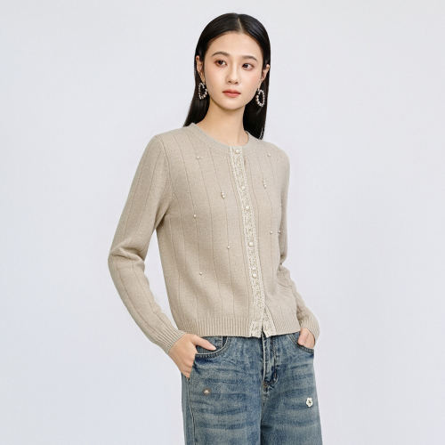 蜜澳秋季条纹针织开衫女高级感