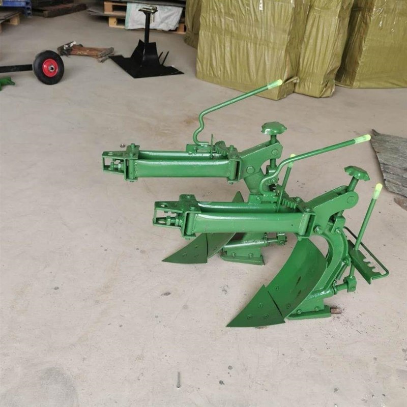 微耕机配套翻转犁双面犁趟地C犁翻地犁开沟犁犁头大小犁子