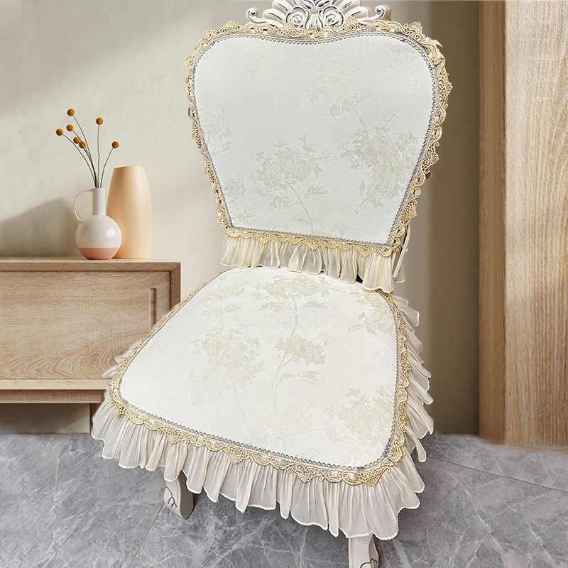 2025新款餐桌椅垫四季通用欧式家用椅I子坐垫法式高档轻奢防滑椅