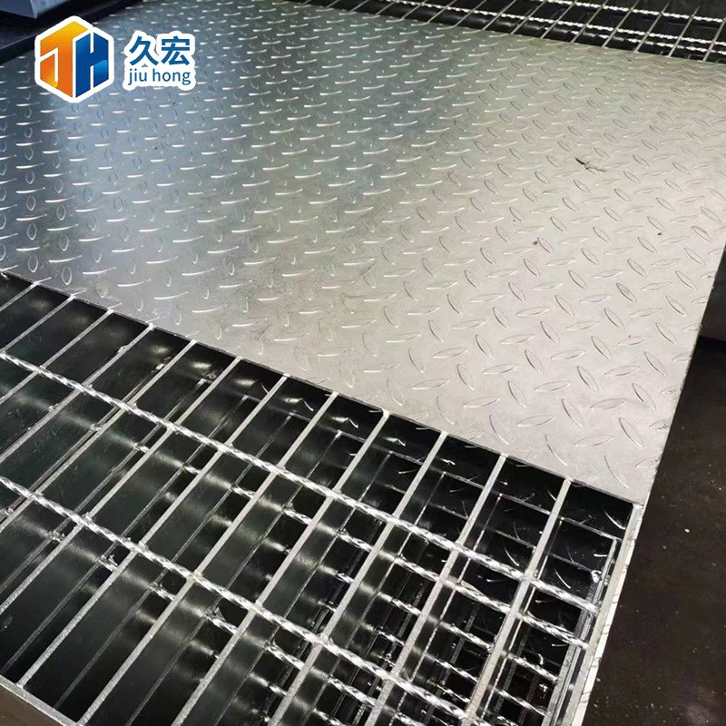 定制光伏检修板 屋顶走道板安装夹卡扣光伏发电检修通道踏板加工