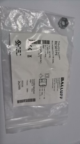 BES01PE 原装巴鲁夫BES M08EH-POC15B-S04G