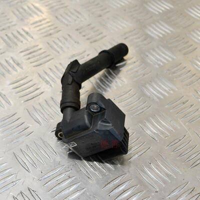 适用奔驰264E300E200E260C300C260GLC300GLE350点火线圈