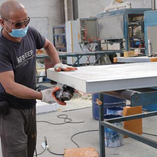 粤钢家粤顺185厂泡沫夹板企口式彩夹心保温板防噪音隔音神芯器