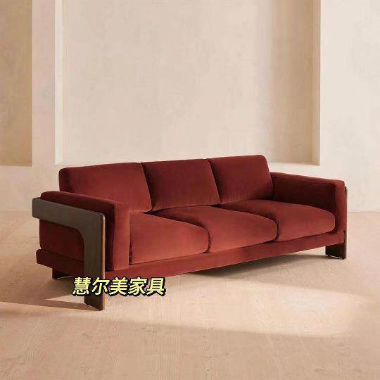 英式宝藏设计师款艺术沙发天鹅绒胡桃木色布艺三人客厅展厅样板间