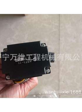 继电器129136-77100挖掘机PC40-7