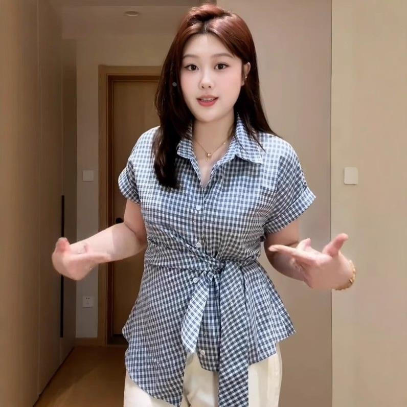 大码收腰绑带短袖POLO领蓝色衬衫女装夏季显瘦中长款法式格子上衣