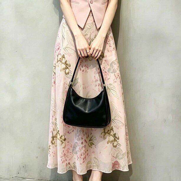 夏季新款粉色无袖马甲上衣碎花半身裙套装女气质显瘦轻熟风两件套