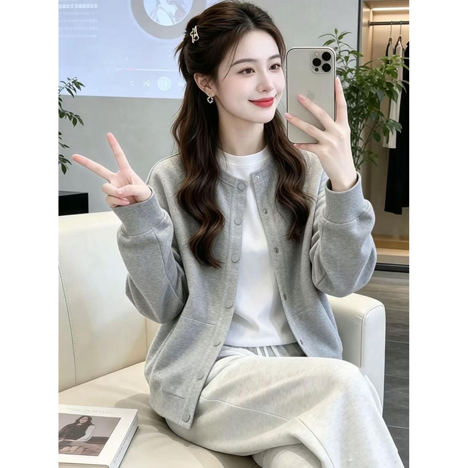 灰色刺绣开衫卫衣外套女春秋2026新款女士穿搭薄款设计感圆领上衣