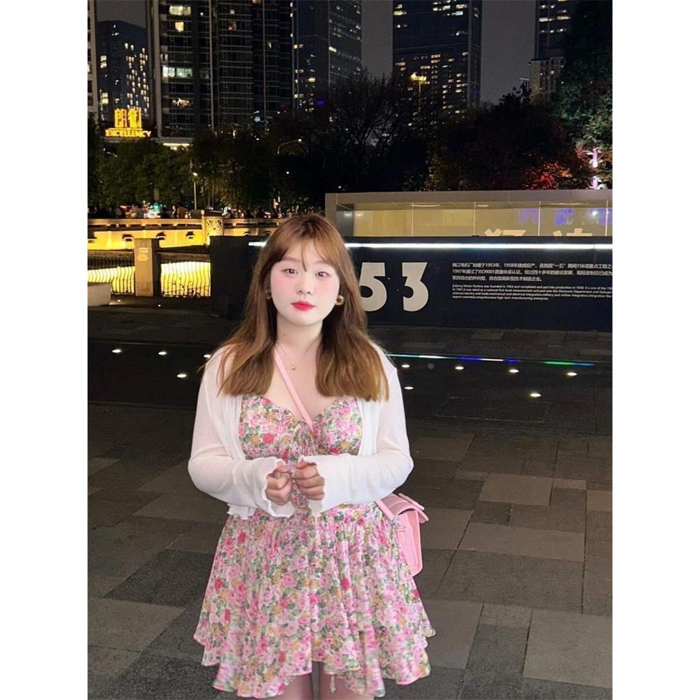 大码女装甜美吊带连衣裙女夏季气质显瘦碎花吊带裙防晒开衫两件套