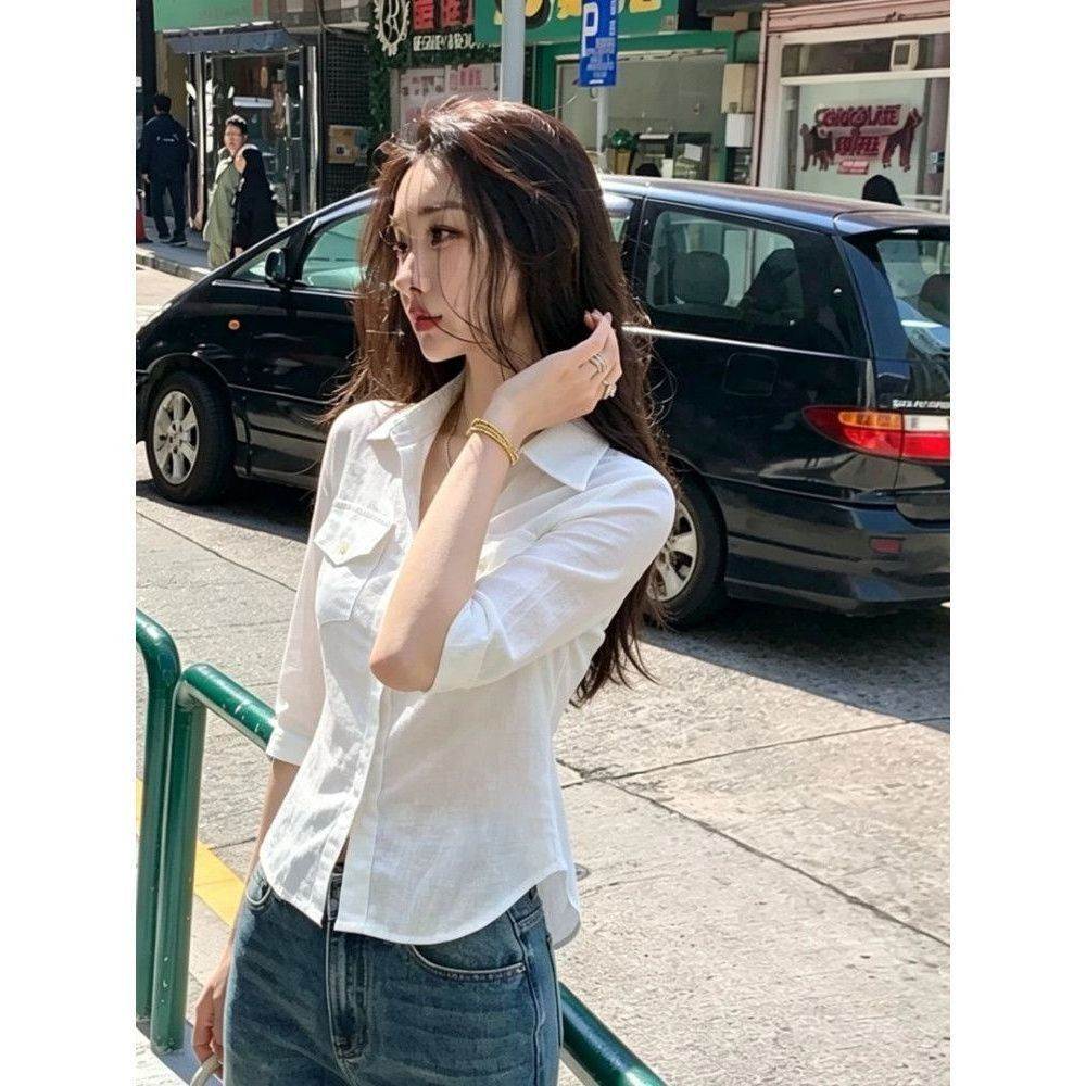 辣妹小众白色绑带衬衫上衣女夏季短款修身polo领时尚气质中袖衬衣
