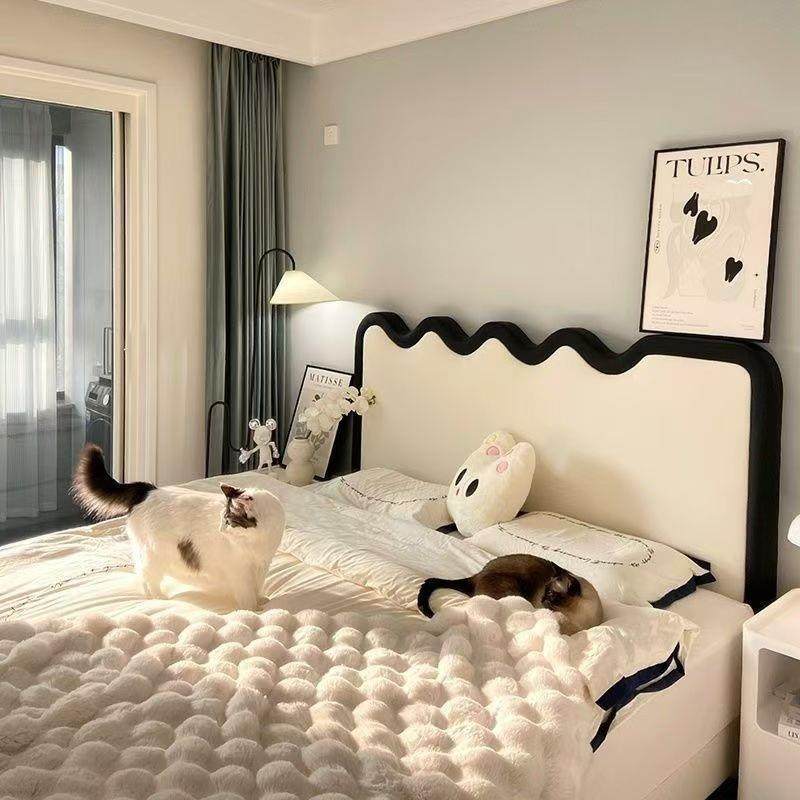 法式复古涟漪波浪床1.8米双人床奶油风卧室1.5米软靠储物家用婚床,玩具/童车/益智/积木/模型,毛绒/玩偶/公仔/布艺类玩具,淘宝优惠券,粉丝福利购,淘宝优惠卷