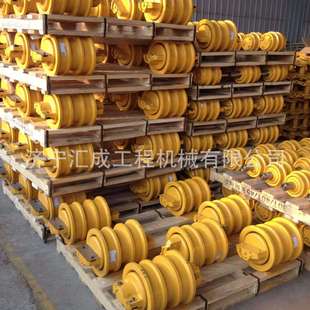 420型履带支重轮,推土机挖掘机四轮一带，420型链条链板引导轮