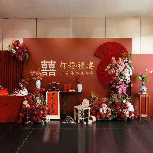 背景2024简单摆件订婚装饰新中式布置板墙仪式全套大气场景kt高级