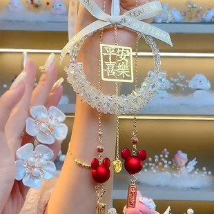 新款汽车挂件女神款高端水晶精致饰品高档手工挂件车载高级感吊坠