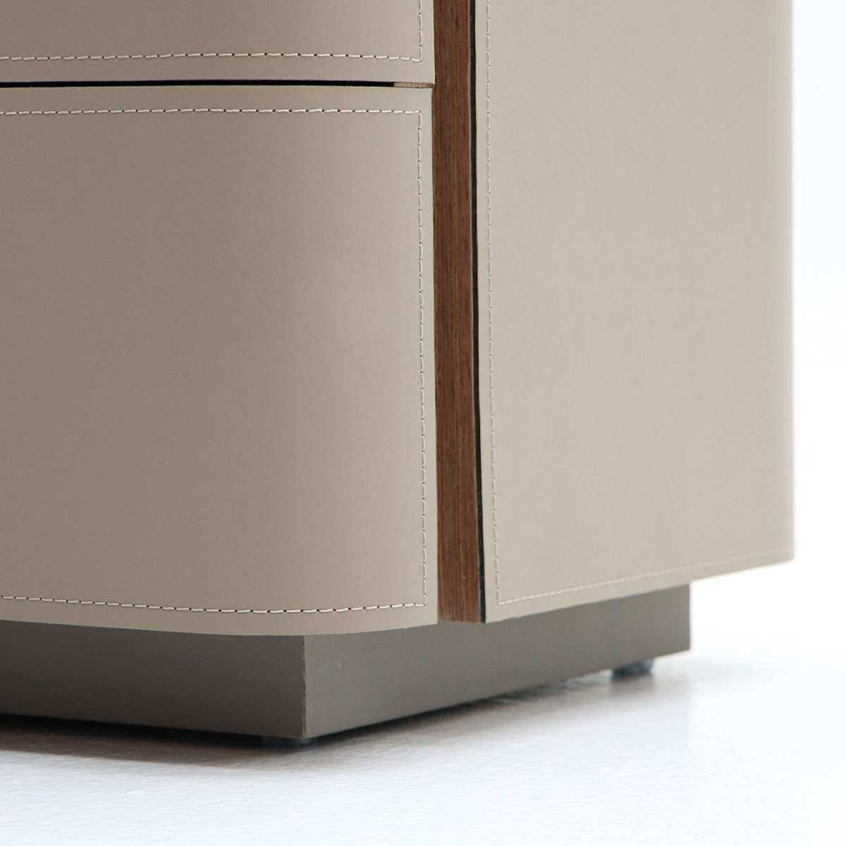 意式极简马鞍皮床头柜实木轻奢高级简约现代卧室床边柜设计师斗柜