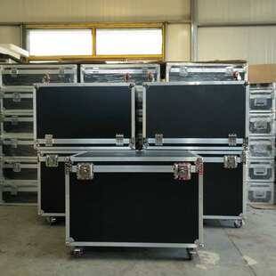 厂家供应印字展柜仪器设备铝合金带轮子木制运输周转航空飞行箱子