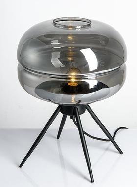 北欧现代简约玻璃台灯客厅样板房装饰创意设计个性卧室床头台灯