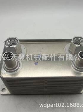 农机配件AT318085机油冷却器适用于约翰迪尔210K310J