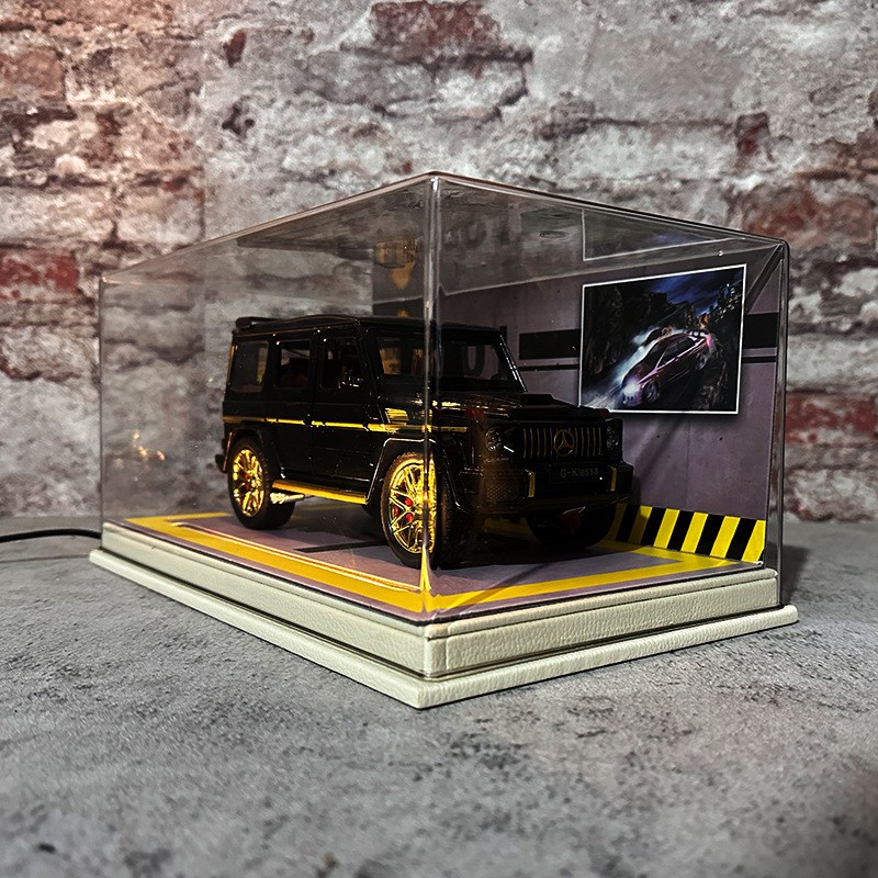 车致1:24车模带灯防尘罩PVC 展示盒收藏摆放陈列架带场景图停车场