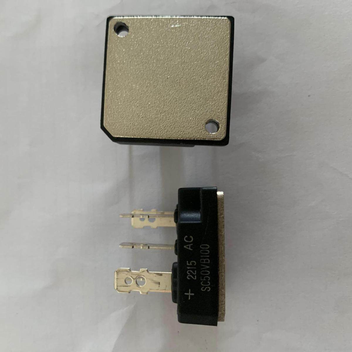 MULTICOMP PRO按钮开关 R13-24AL-05-BR