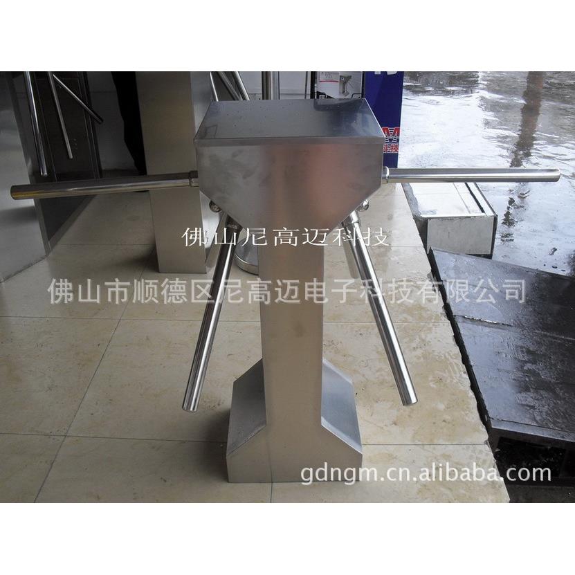 进出口商品贸易城单向双通道三杆转闸 只进不出双边三辊闸