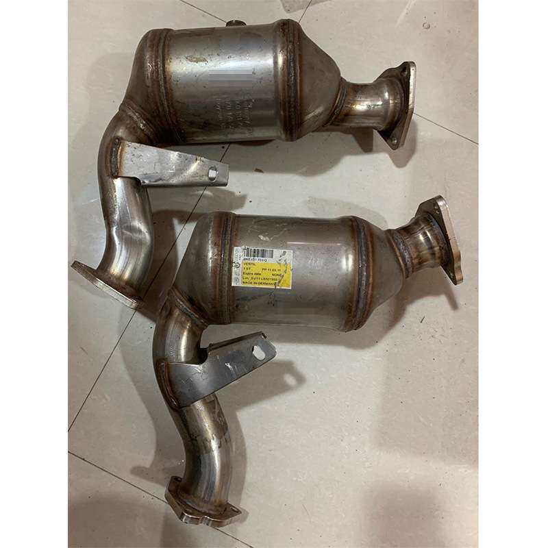 A6L C7 A5 A7 2.5 2.8 3.0T 三元催化器 排气管