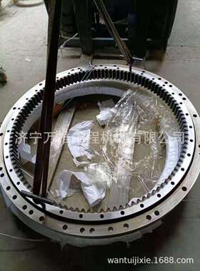 PC160-7回转齿圈PC160-8回转支撑21K-25-00101