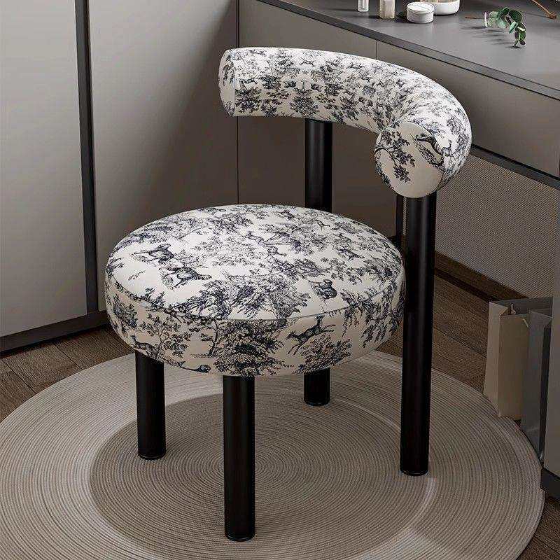 轻奢化妆椅奶油风设计师现代简约梳妆凳出租屋卧室轻奢餐椅美甲椅,电子元器件市场,其它元器件,淘宝优惠券,粉丝福利购,淘宝优惠卷