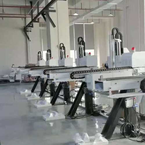 东莞厂家流水线工业机械手物料抓取设备三轴注塑机输送带机械手臂