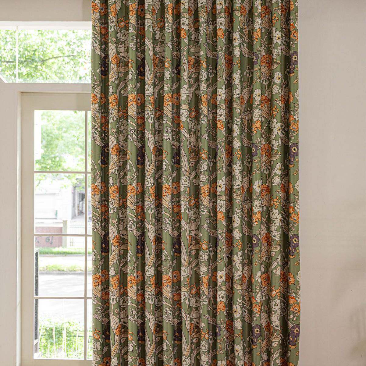 1pc新款黑金向阳花遮光布家用遮光隔热加厚客厅卧室装饰穿杆窗帘